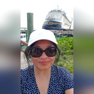 Meet your Posher, Amy